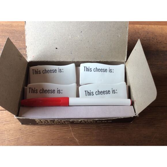 Cheeselover's International Vintage Set Of Four Porcelain Cheese Markers - Flags - Picture 3 of 7